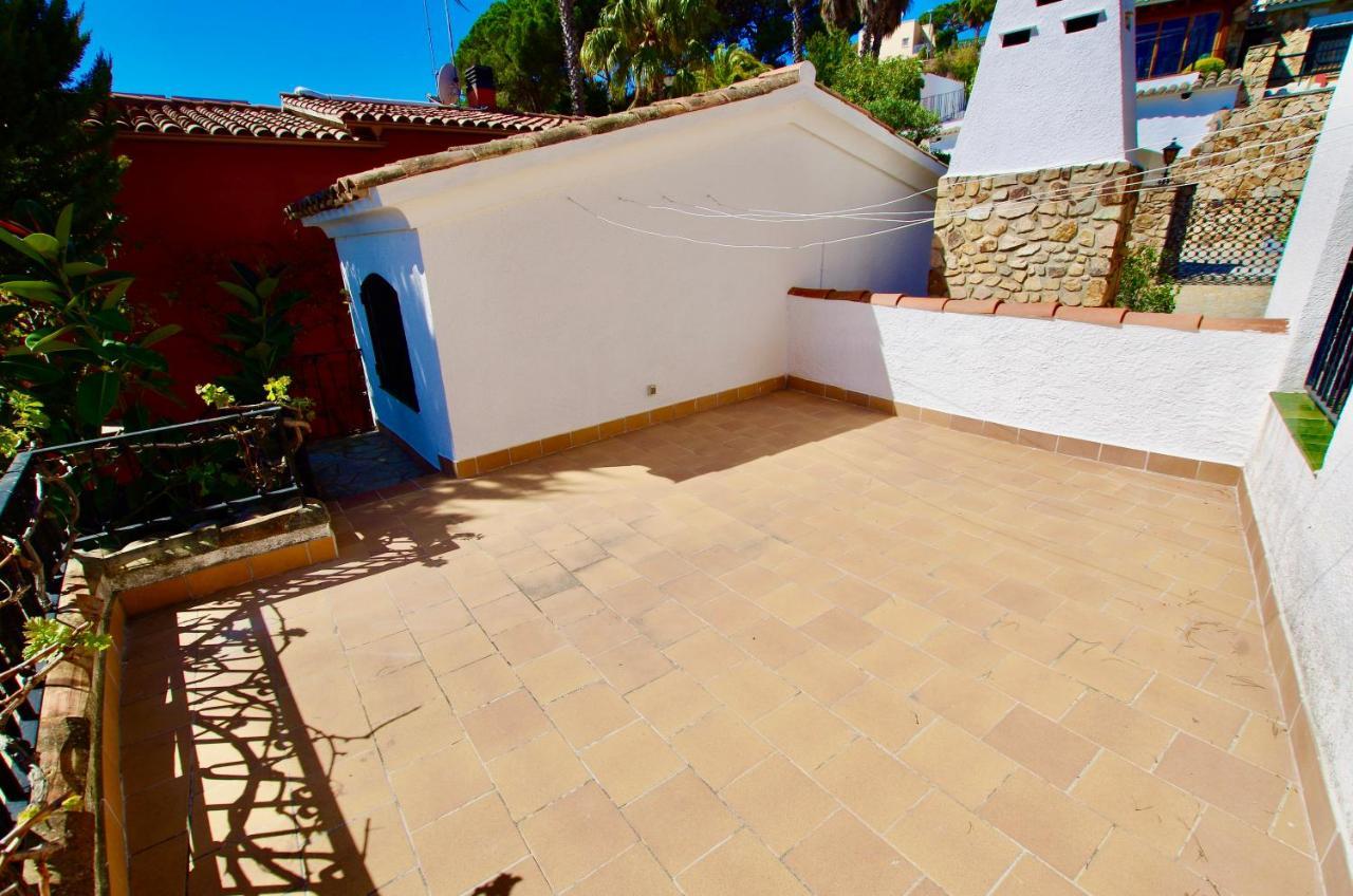 V&V Lloret- Villa Mediterrania, Vistas Panoramicas Al Mar โยเรตเดมาร์ ภายนอก รูปภาพ